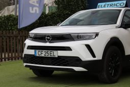 Opel Mokka-E Elegance 50kWh | 2023 completo