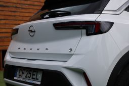 Opel Mokka-E Elegance 50kWh | 2023 completo