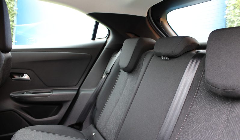 Opel Mokka-E Elegance 50kWh | 2023 completo