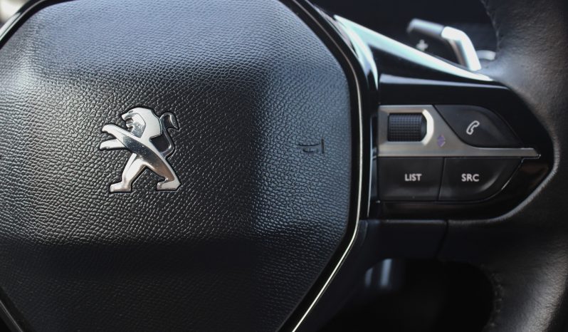 Peugeot 208 1.2 PureTech Allure Auto | 2021 completo