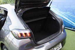 Peugeot 208 1.2 PureTech Allure Auto | 2021 completo