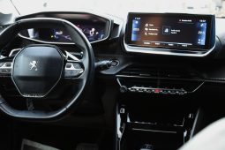 Peugeot 208 1.2 PureTech Allure Auto | 2021 completo