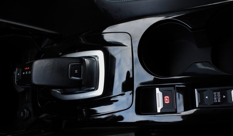 Peugeot 208 1.2 PureTech Allure Auto | 2021 completo