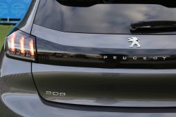 Peugeot 208 1.2 PureTech Allure Auto | 2021 completo