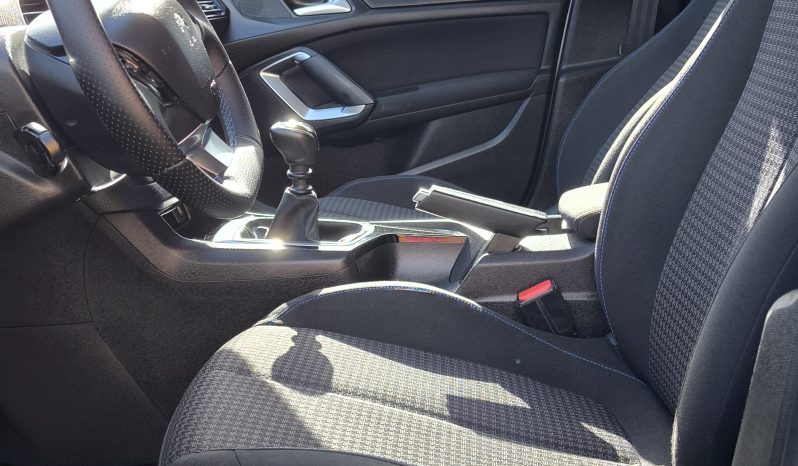 Peugeot 308 1.5 Blue HDI Style | 2021 completo