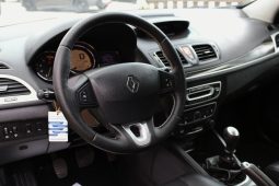 Renault Megane Coupé 1.5 DCI | 2009 completo