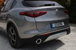 Alfa Romeo Stelvio 2.2D Turbo AT8 | 2018 completo