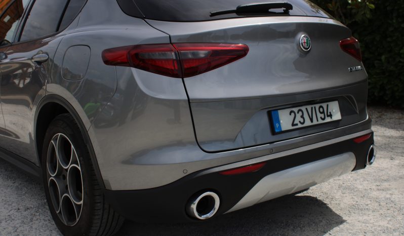 Alfa Romeo Stelvio 2.2D Turbo AT8 | 2018 completo
